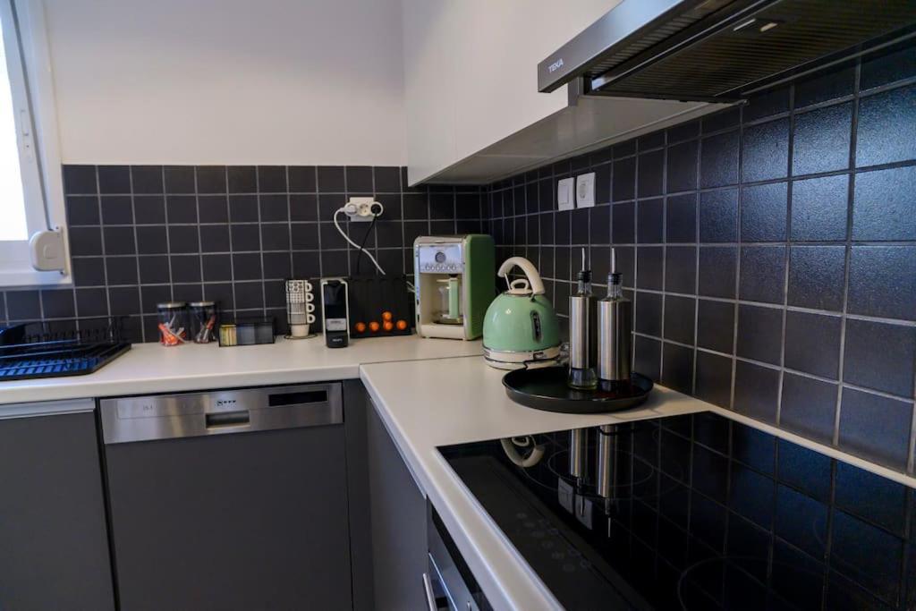 Debonair 1 Bedroom Premium Haven In *